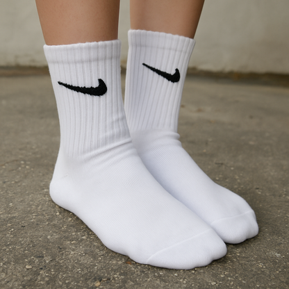 Nike Everyday Plus Crew Socks (White 6-Pack)